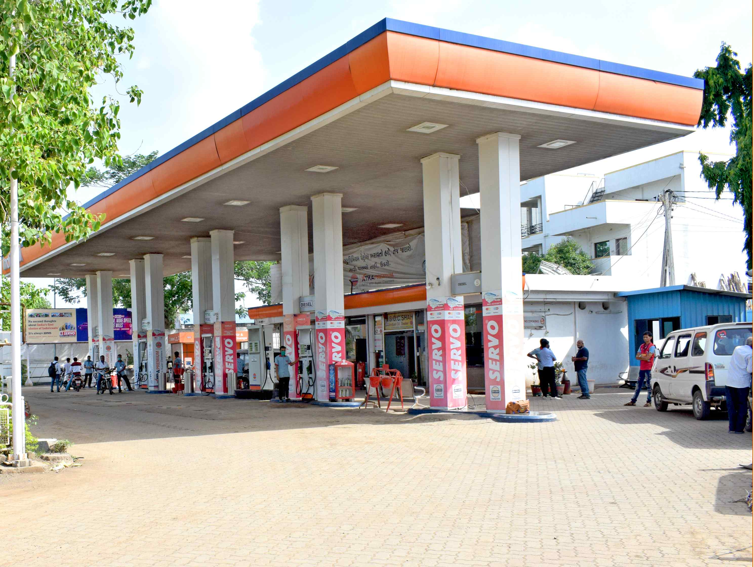 IndianOil - dophnii nka, Surat
